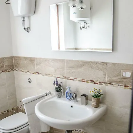 Apartment Quadrilocale A 100 Metri Dal Mare Tonno