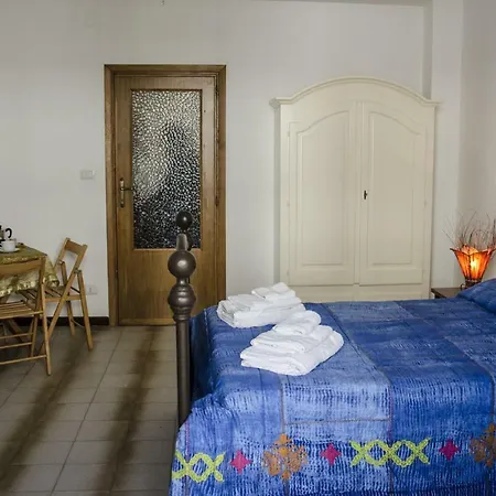 Quadrilocale A 100 Metri Dal Mare Tonno *